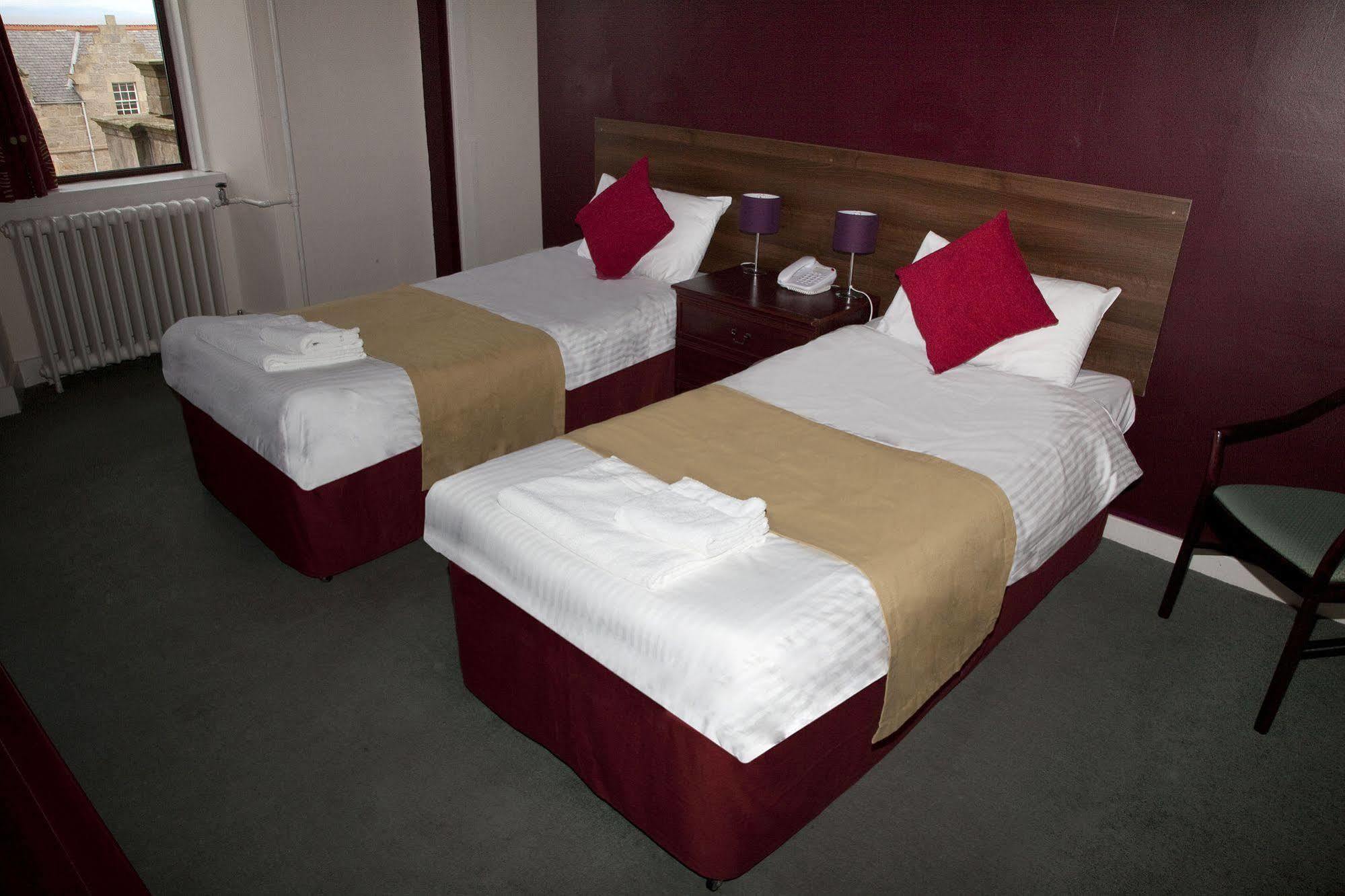 Stotfield Hotel Лосимът Екстериор снимка